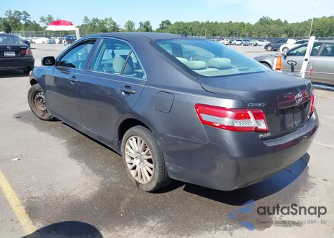 2011 Toyota Camry Le z USA, uszkodzony, nr VIN 4T1BF3EK7BU199395